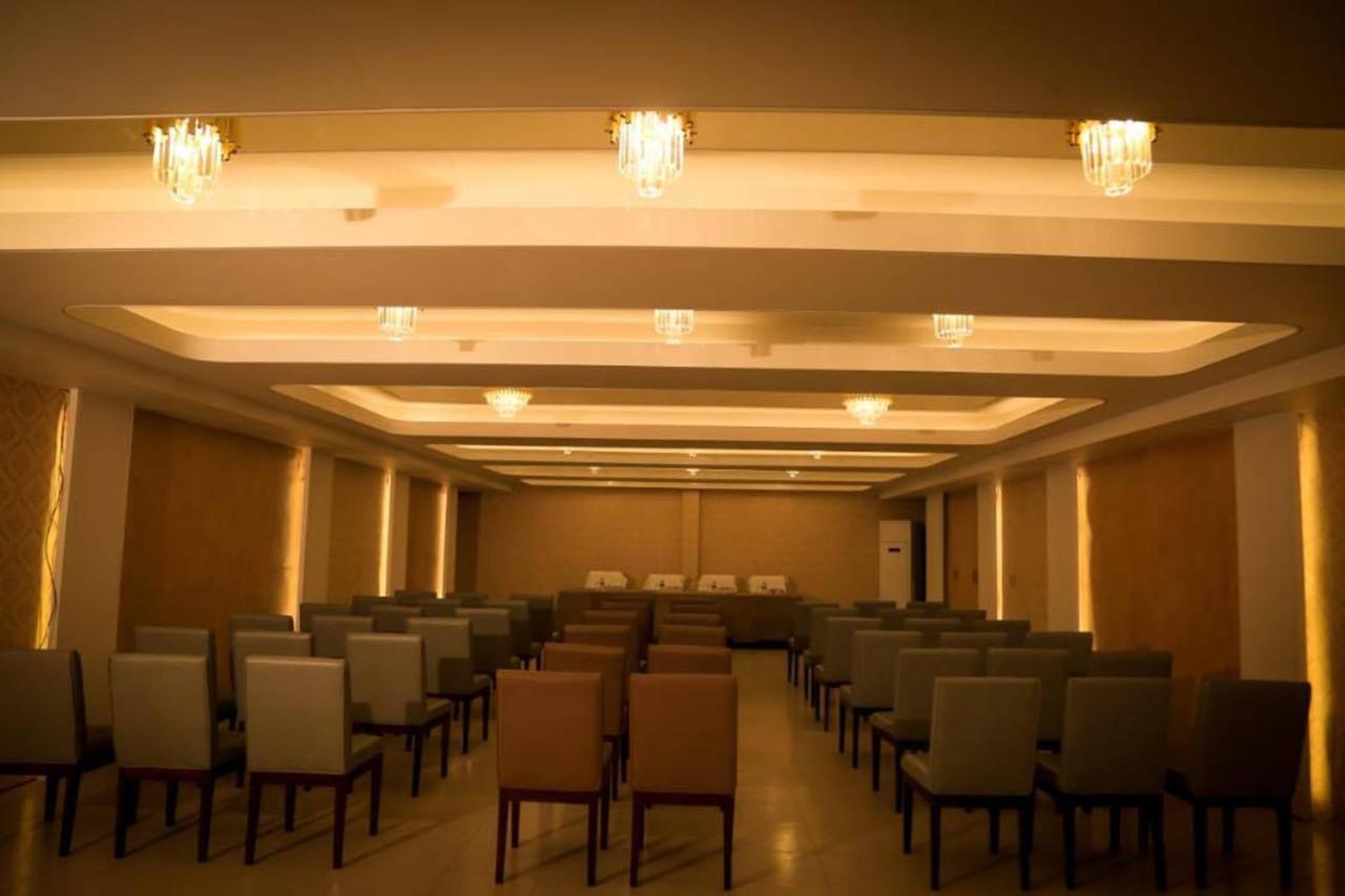 Hotel Golden Hill Cox's Bazar Kültér fotó